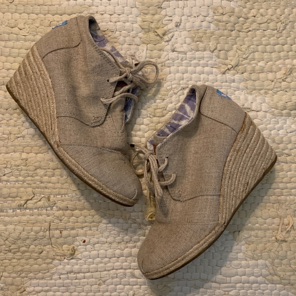 Toms Linen Shoe Wedges